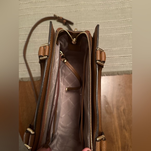 Michael Kors Purse - Picture 4 of 4